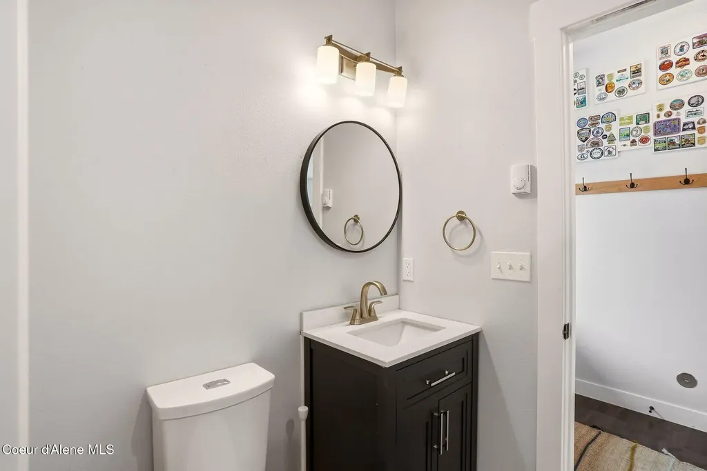 170 Michael Lane Sandpoint ID 83864
