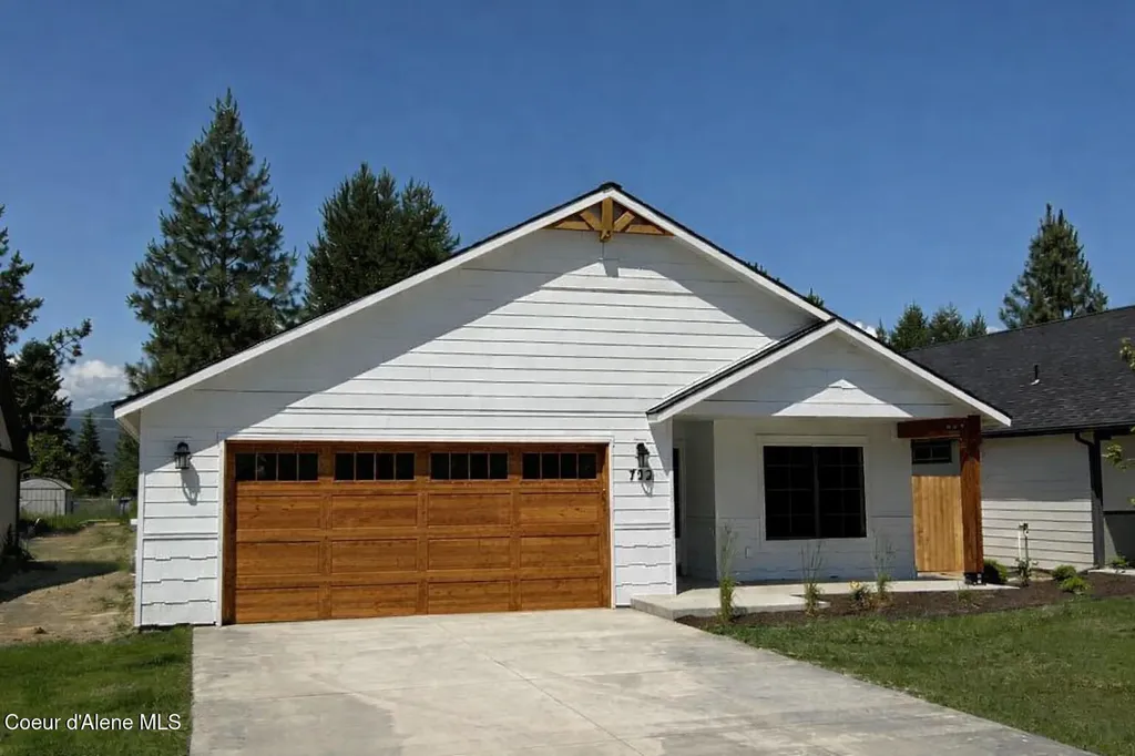 1161 Jersey Street Sandpoint ID 83864