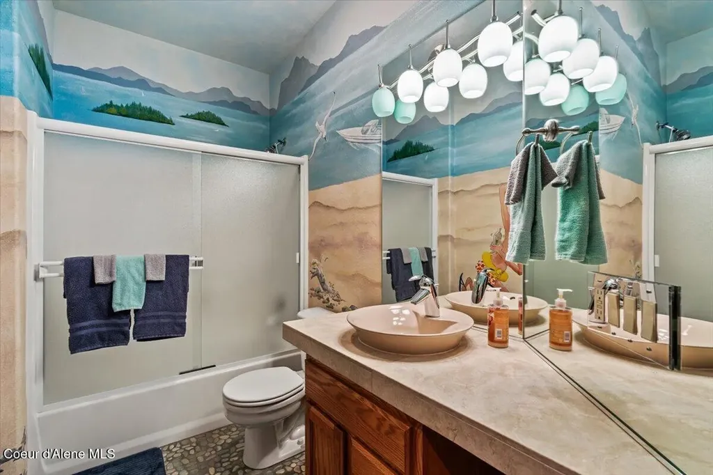 46700 Highway 200 Hope ID 83836