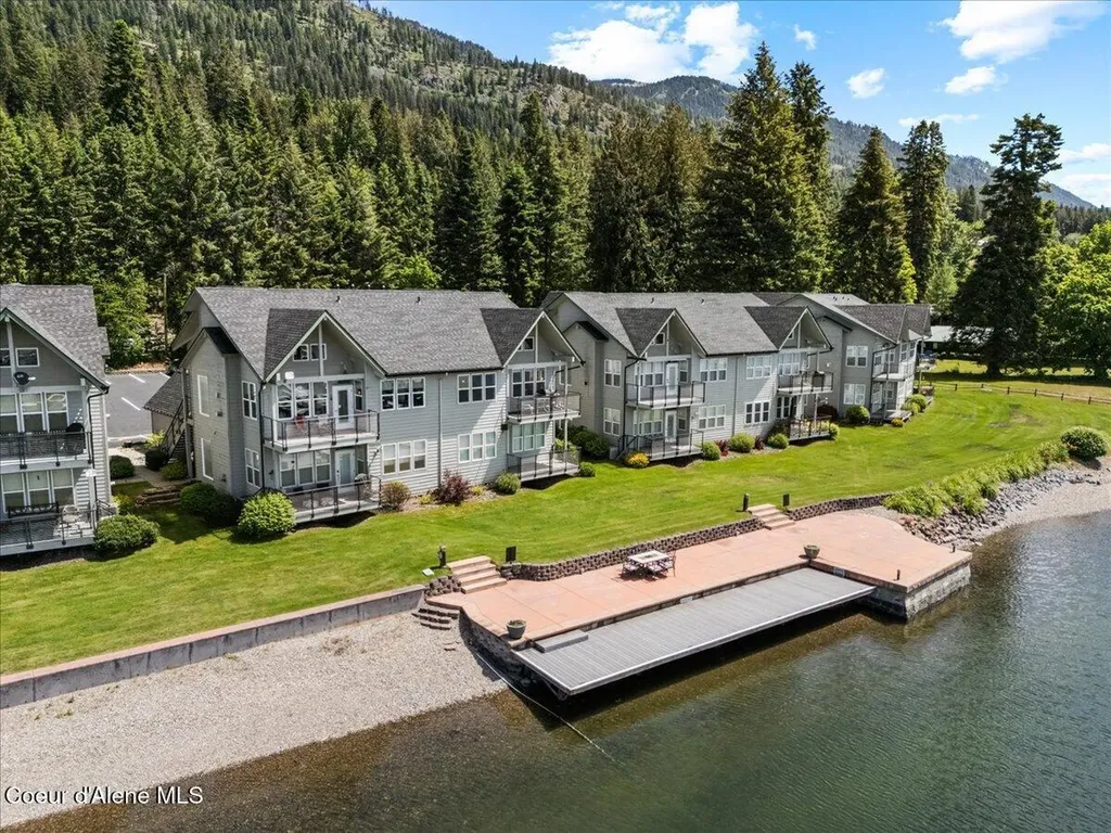 46700 Highway 200 Hope ID 83836