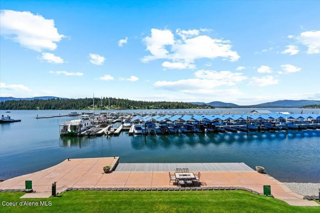 46700 Highway 200 Hope ID 83836