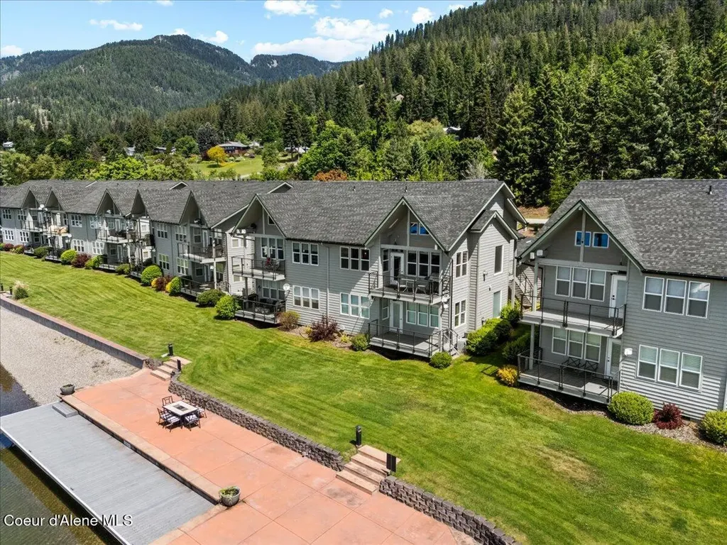 46700 Highway 200 Hope ID 83836