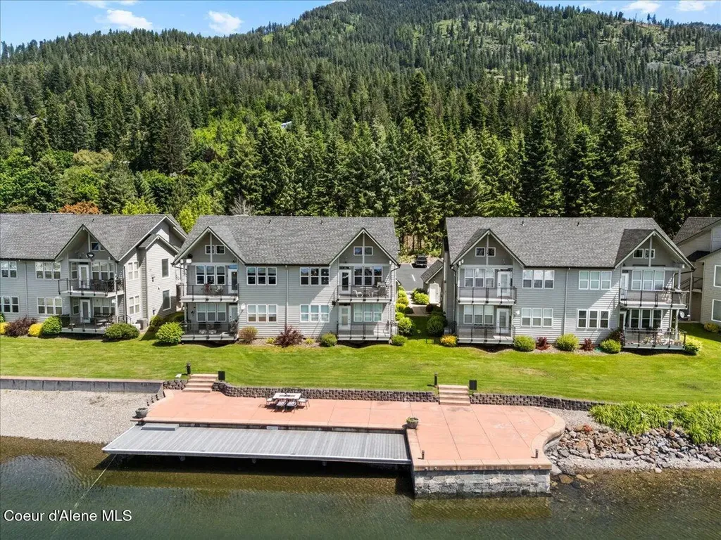 46700 Highway 200 Hope ID 83836