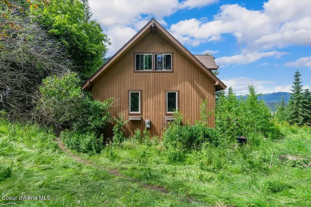 302 Prospect Boulevard Oldtown ID 83822