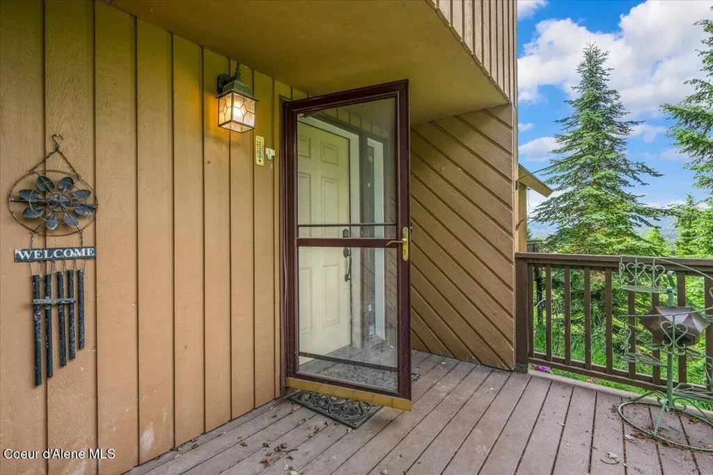 302 Prospect Boulevard Oldtown ID 83822