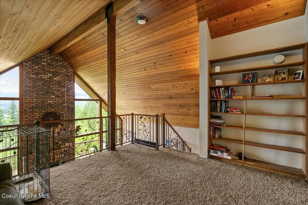 302 Prospect Boulevard Oldtown ID 83822