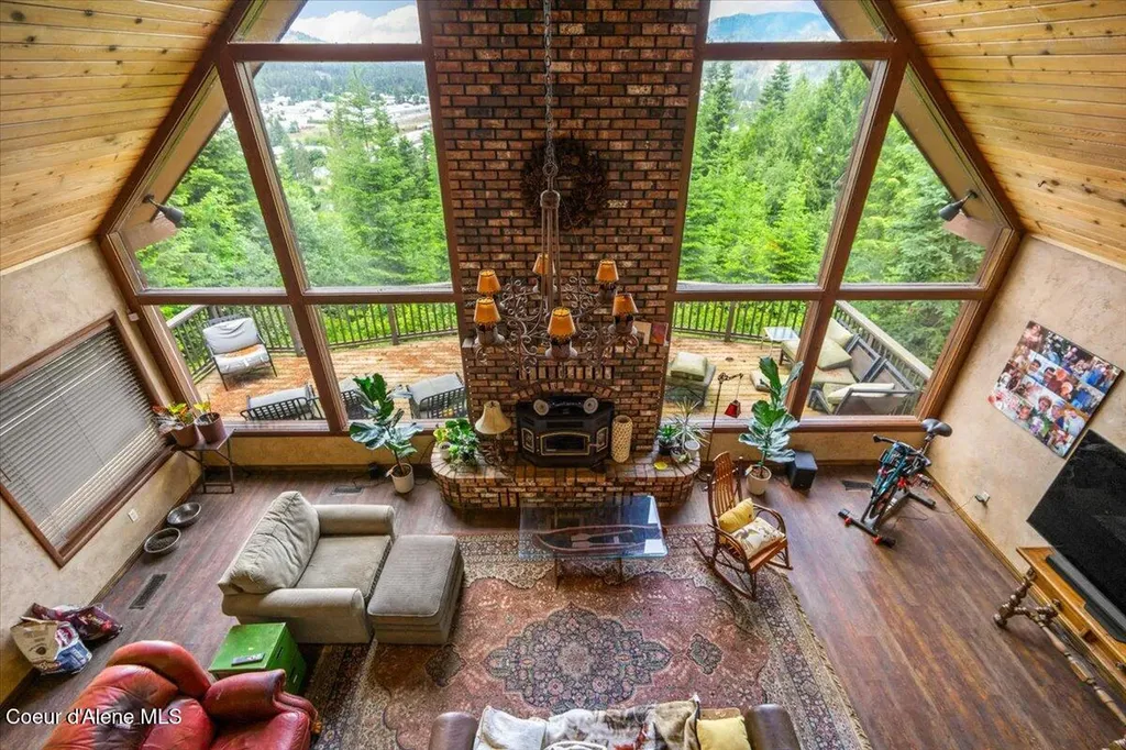 302 Prospect Boulevard Oldtown ID 83822