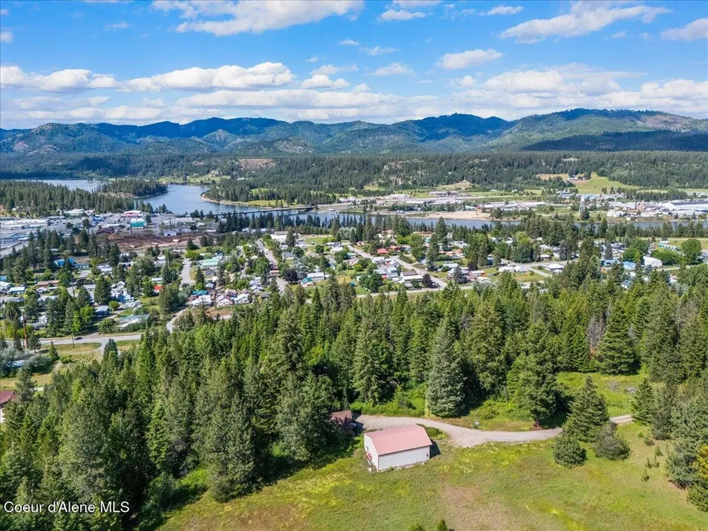 302 Prospect Boulevard Oldtown ID 83822