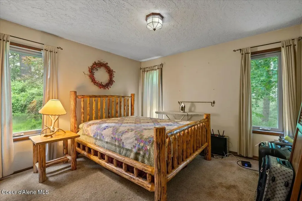 302 Prospect Boulevard Oldtown ID 83822