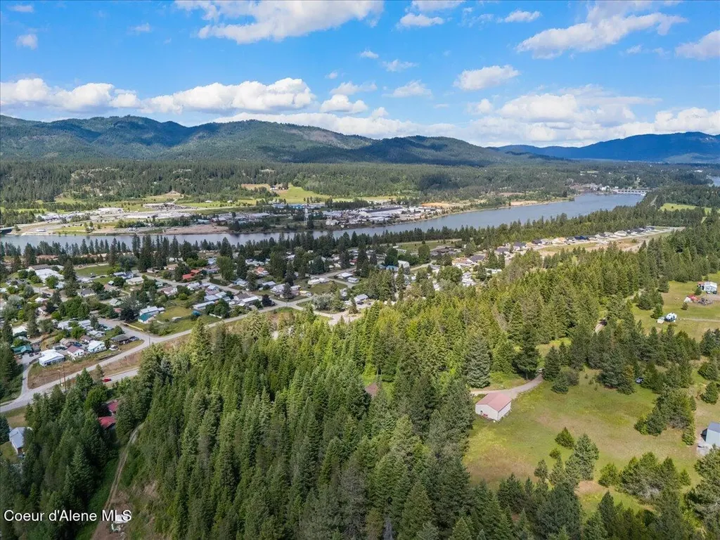 302 Prospect Boulevard Oldtown ID 83822