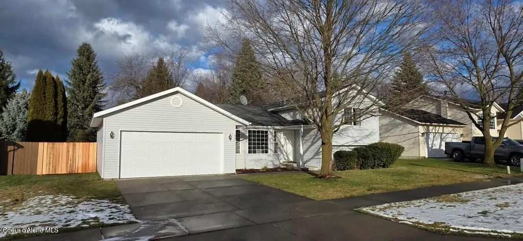 869 W Mustang Avenue Hayden ID 83835