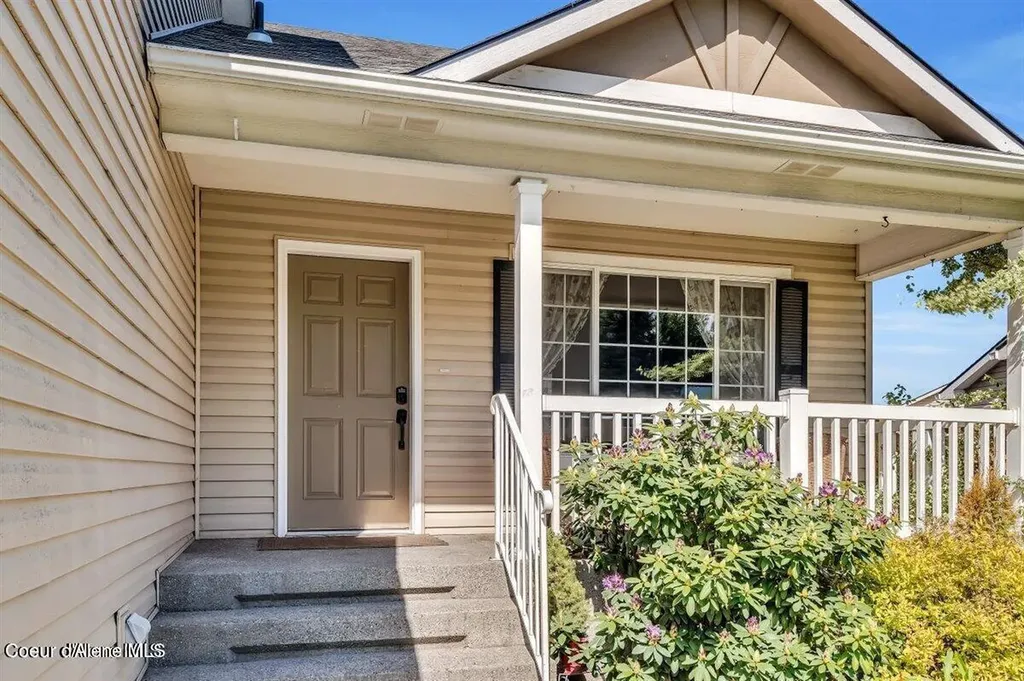 1307 N Willamette Drive Post Falls ID 83854