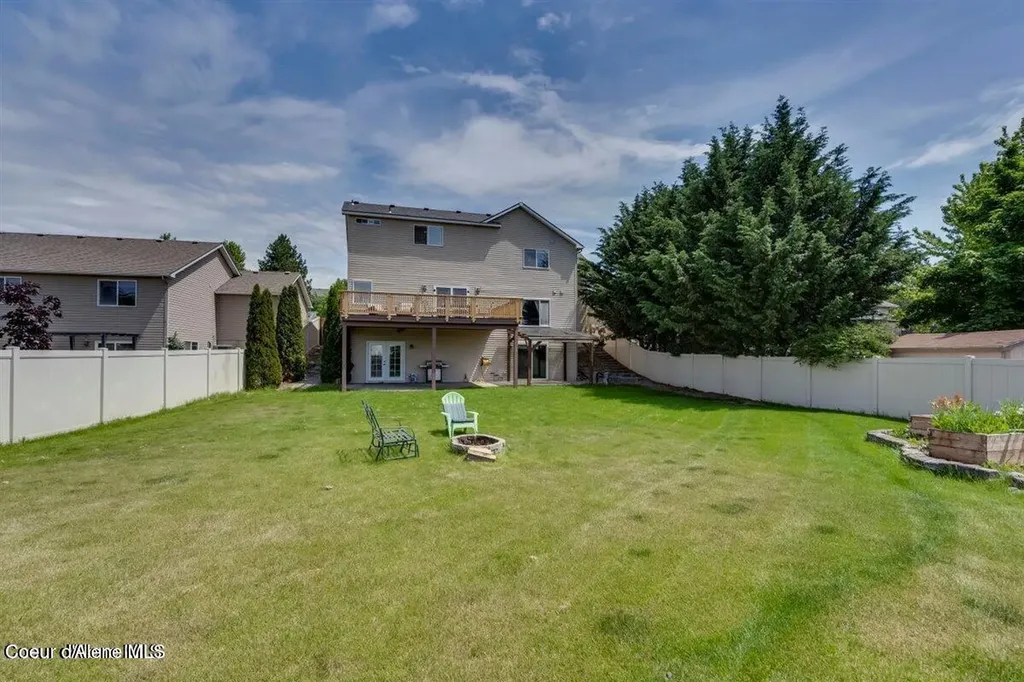1307 N Willamette Drive Post Falls ID 83854