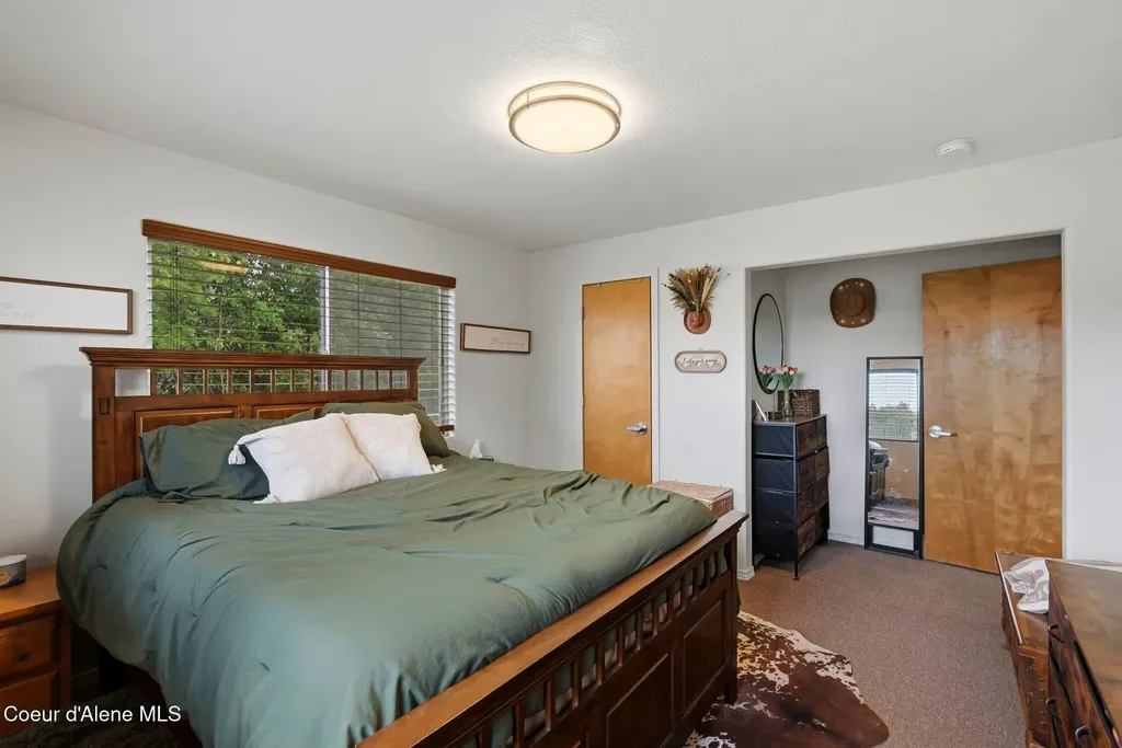 135 Mcghee Road Sandpoint ID 83864
