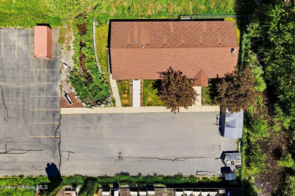 135 Mcghee Road Sandpoint ID 83864