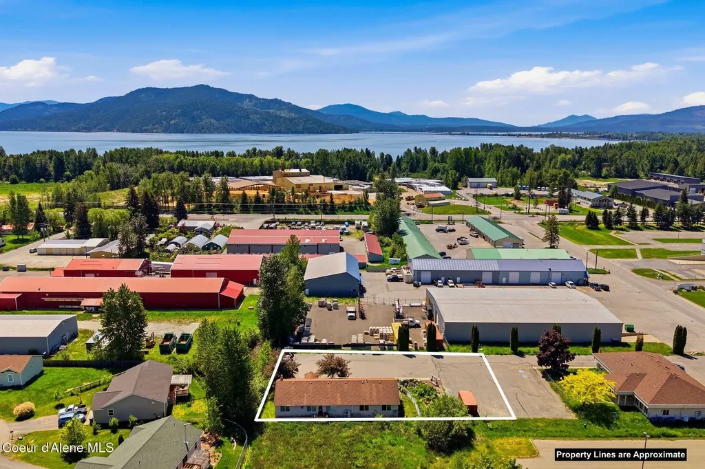 135 Mcghee Road Sandpoint ID 83864