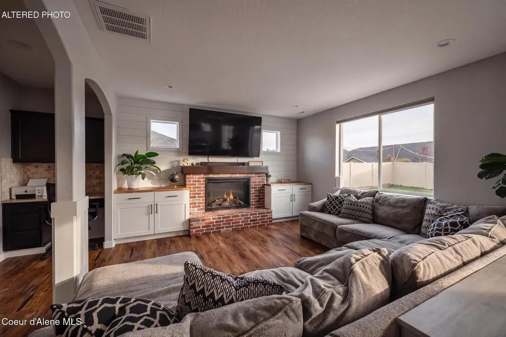 3330 N Oconnor Boulevard Post Falls ID 83854