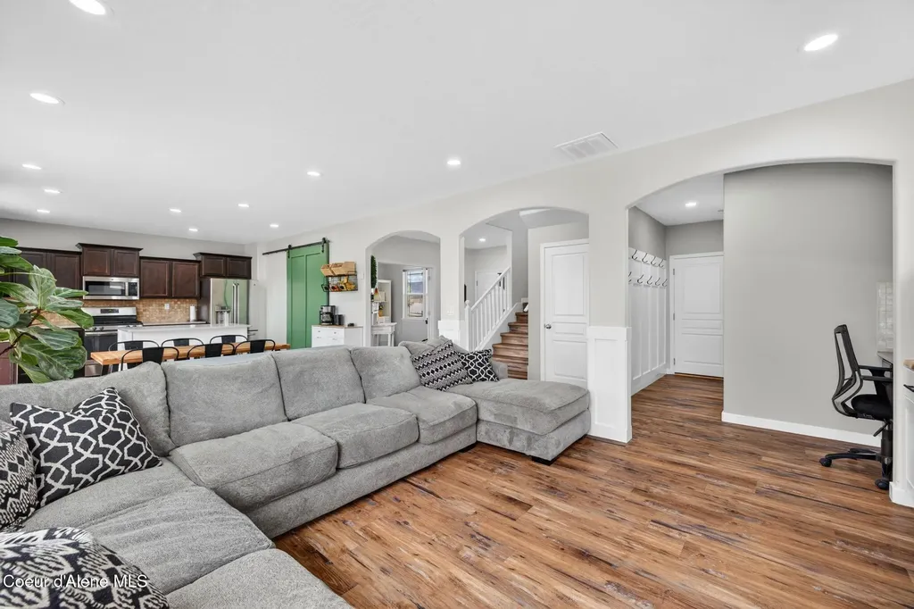 3330 N Oconnor Boulevard Post Falls ID 83854