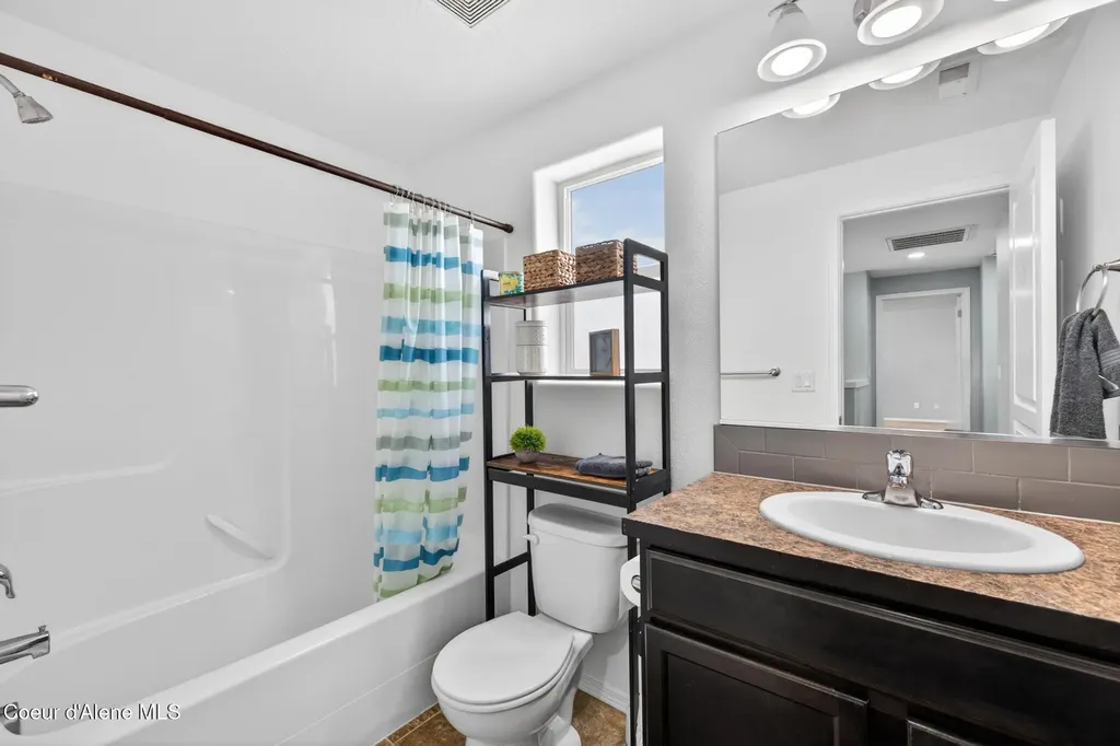 3330 N Oconnor Boulevard Post Falls ID 83854
