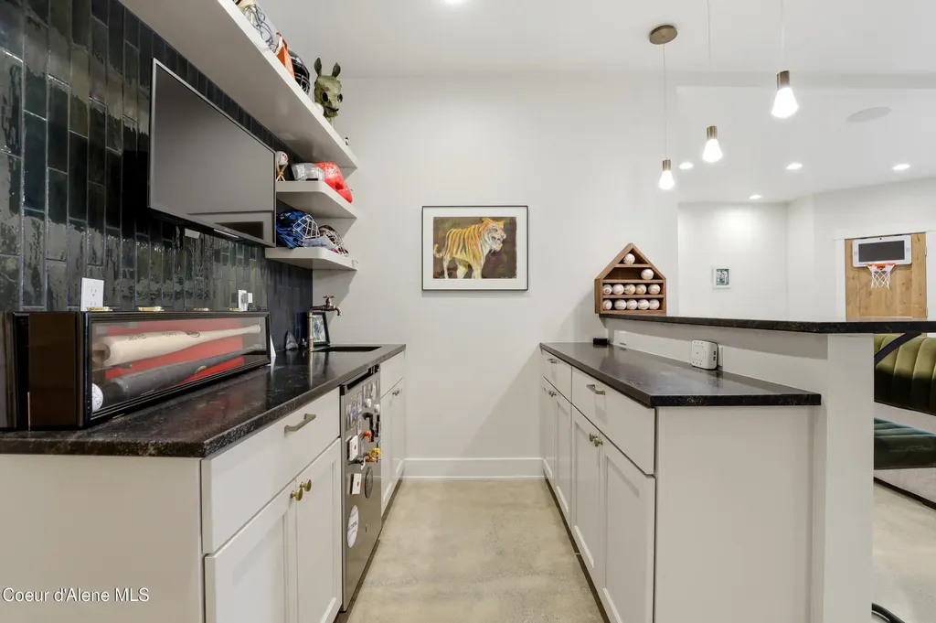 6029 E Deep Shadow Lane Hayden ID 83835
