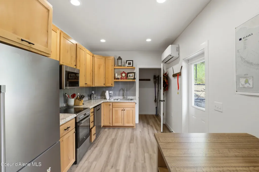 6029 E Deep Shadow Lane Hayden ID 83835