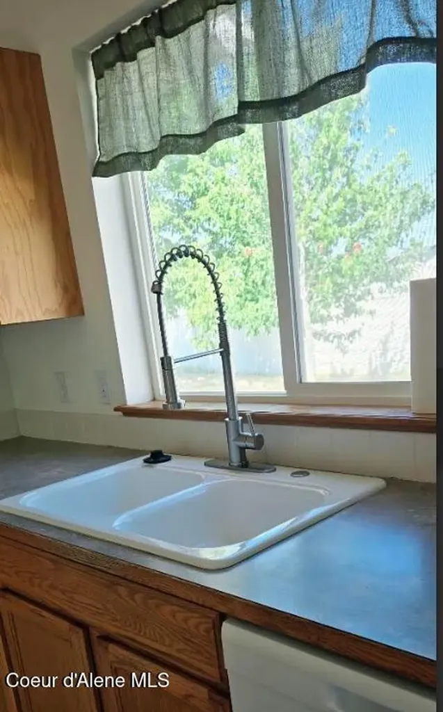 2513 W Timberlake Loop Coeur D'alene ID 83815