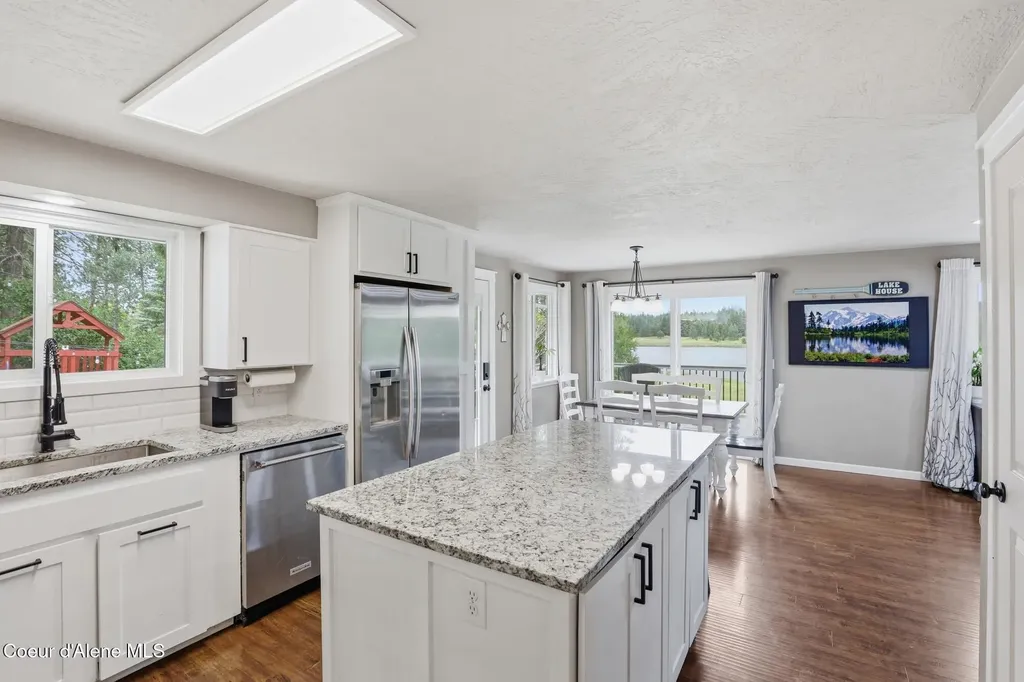 15720 N Ridgeway Lane Hayden ID 83835