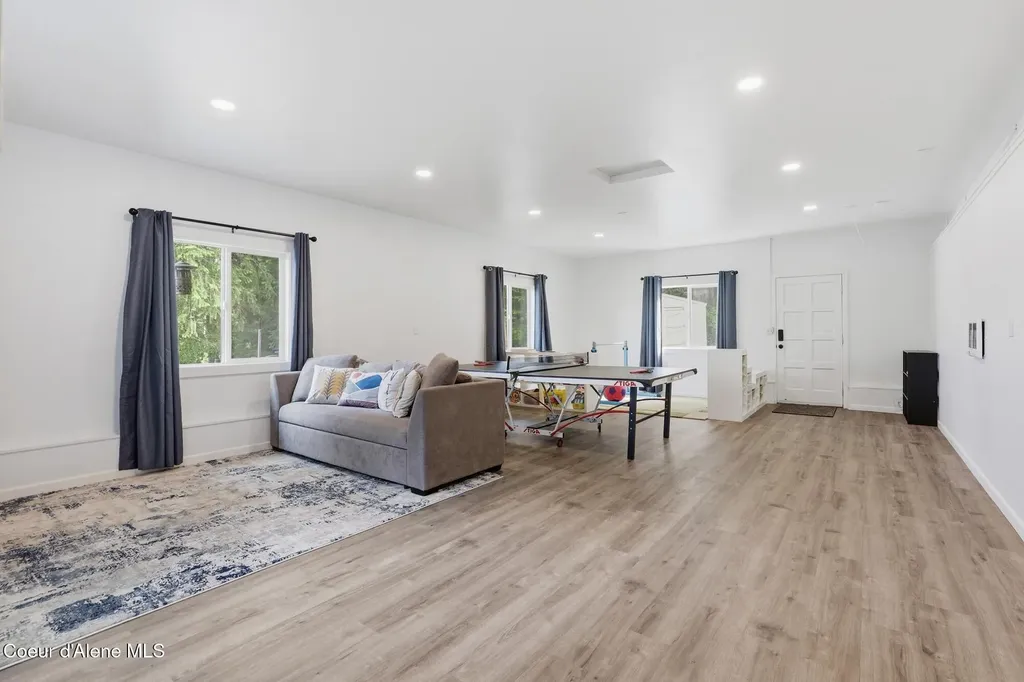 15720 N Ridgeway Lane Hayden ID 83835