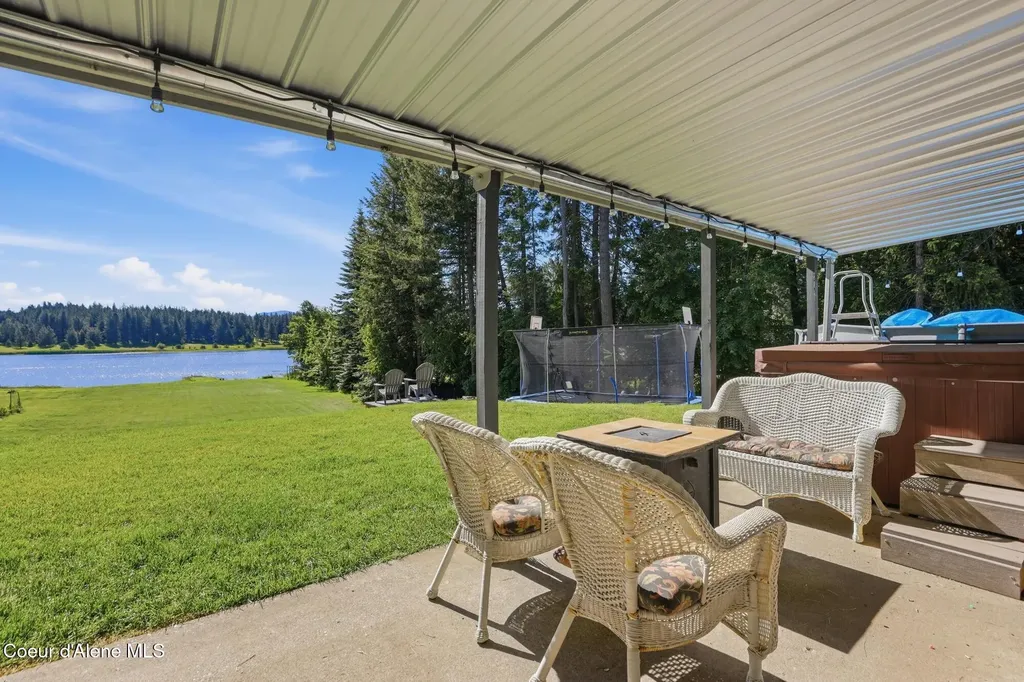 15720 N Ridgeway Lane Hayden ID 83835