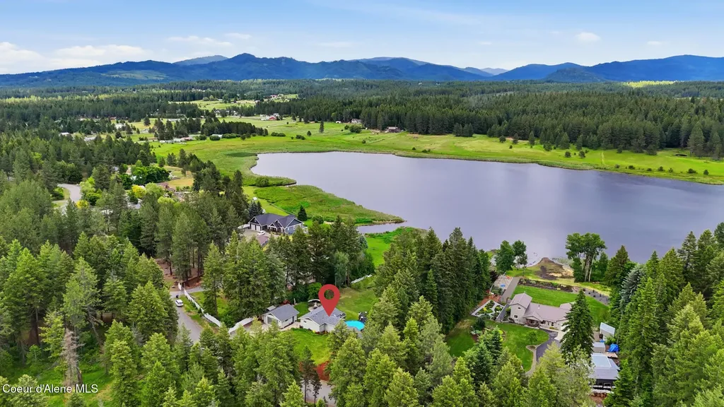15720 N Ridgeway Lane Hayden ID 83835