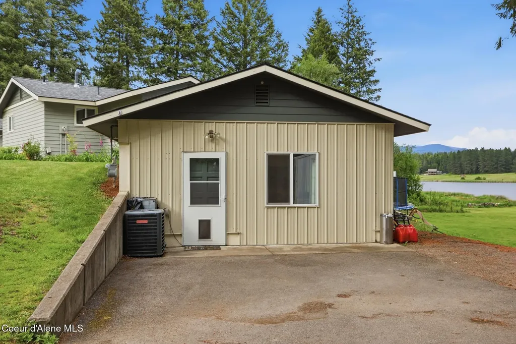 15720 N Ridgeway Lane Hayden ID 83835