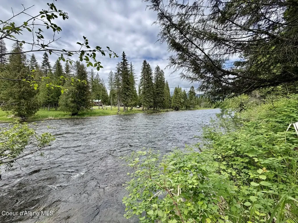 258 Welcome Lane Bonners Ferry ID 83805