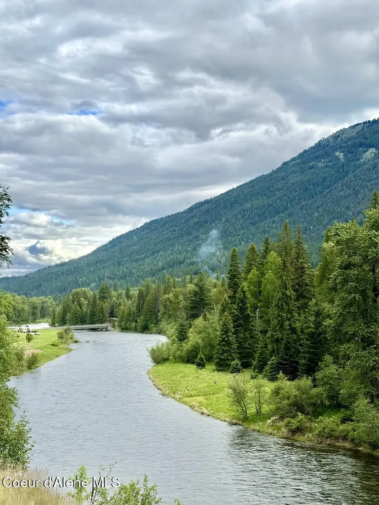 258 Welcome Lane Bonners Ferry ID 83805