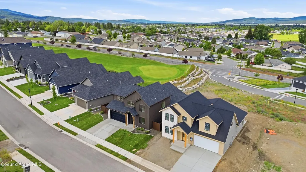 3491 Blaze Lp Post Falls ID 83854