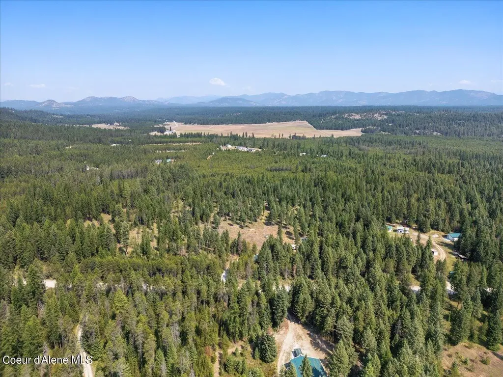 311 Bigfoot Road Newport WA 99156