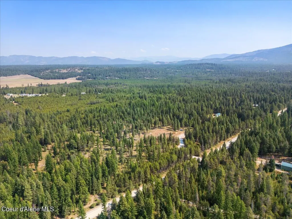 311 Bigfoot Road Newport WA 99156