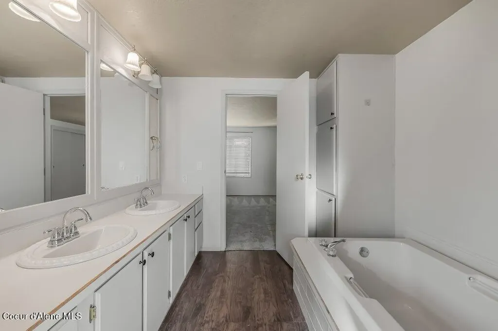 8509 N Sunny Lane Hayden ID 83835