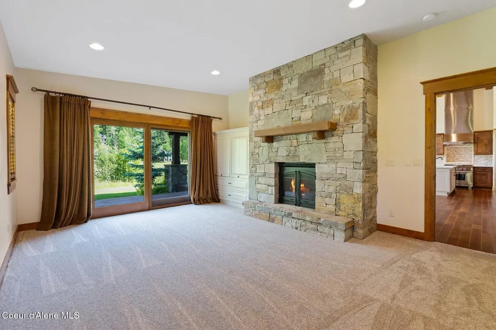 409 N Idaho Club Drive Sandpoint ID 83864