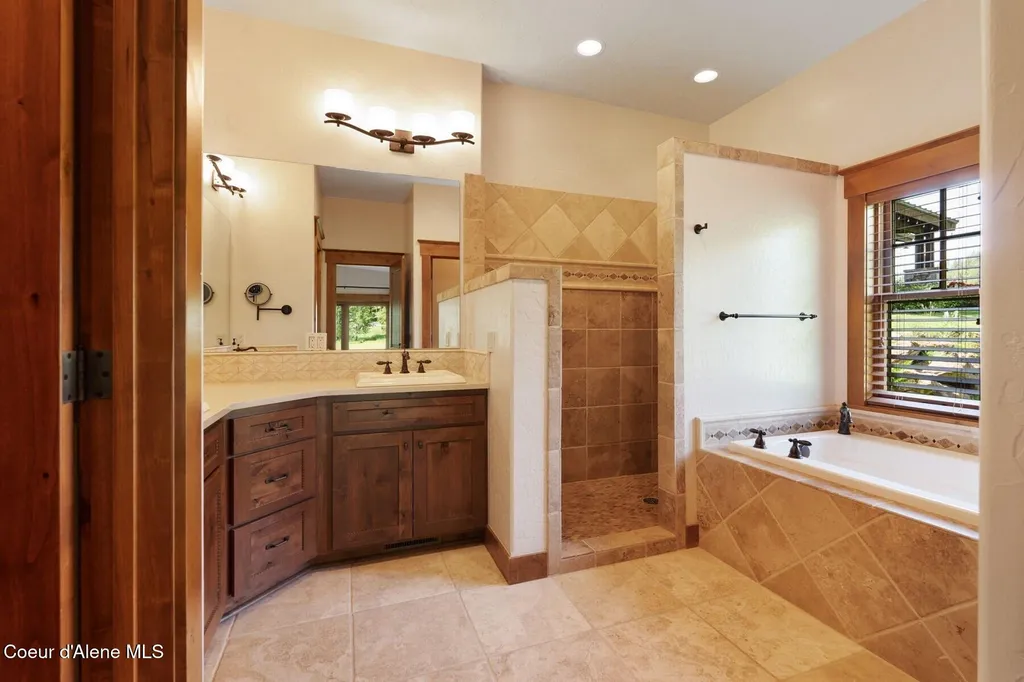 409 N Idaho Club Drive Sandpoint ID 83864