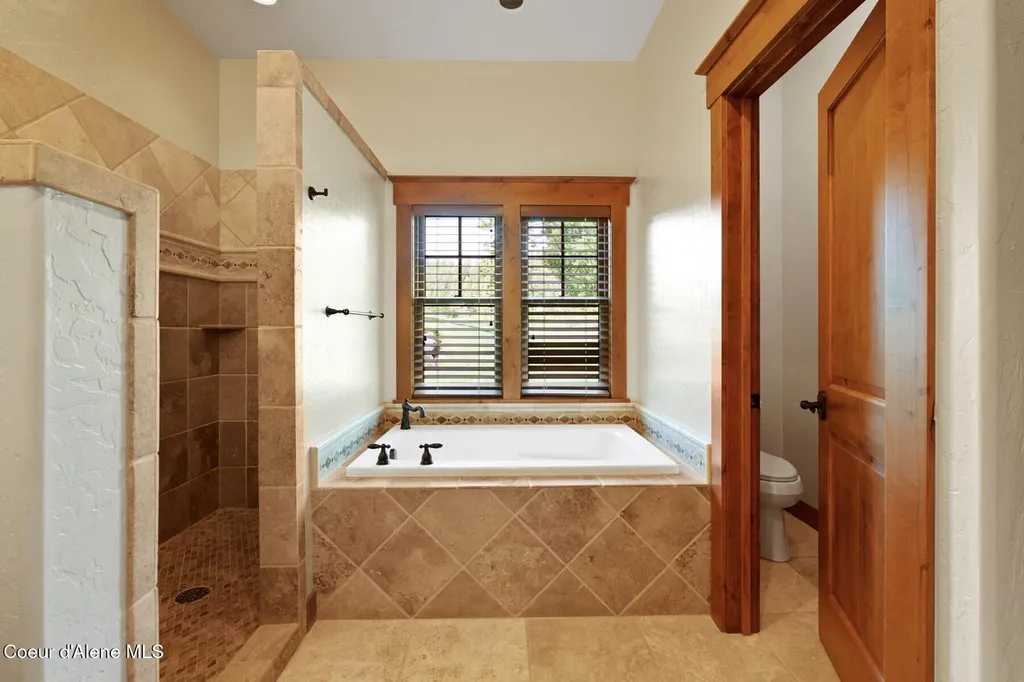 409 N Idaho Club Drive Sandpoint ID 83864