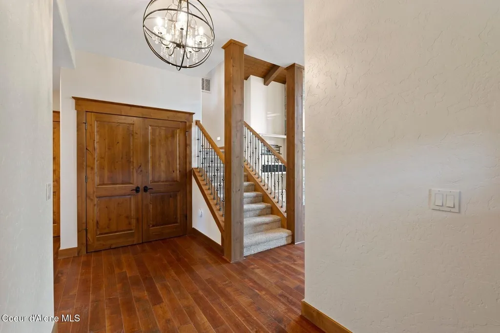 409 N Idaho Club Drive Sandpoint ID 83864