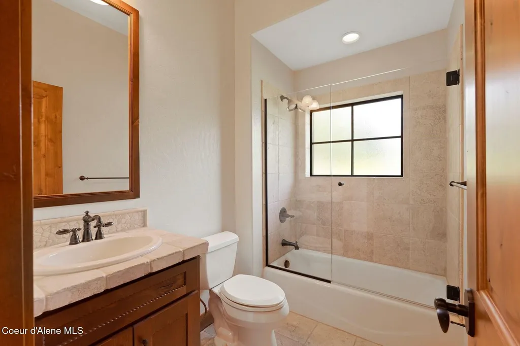 409 N Idaho Club Drive Sandpoint ID 83864