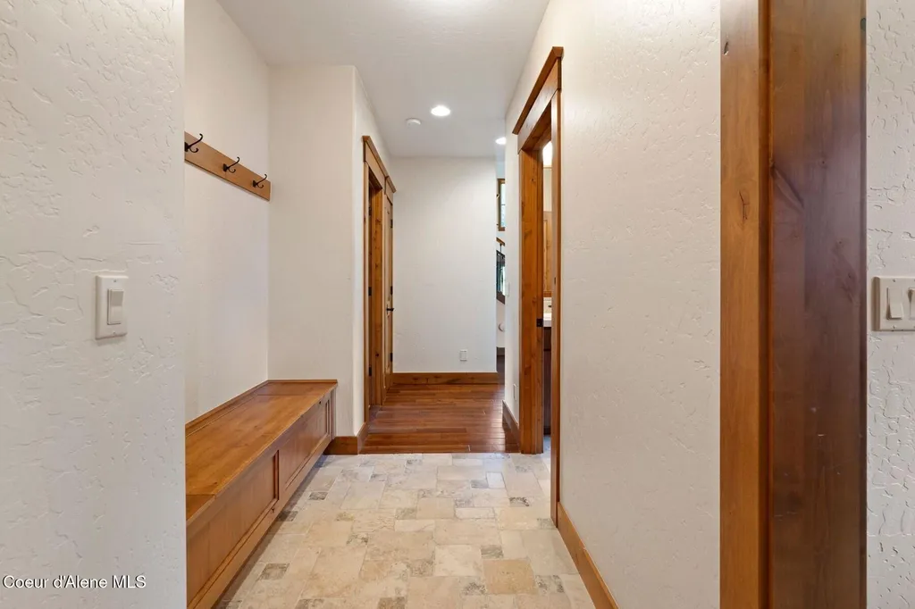 409 N Idaho Club Drive Sandpoint ID 83864