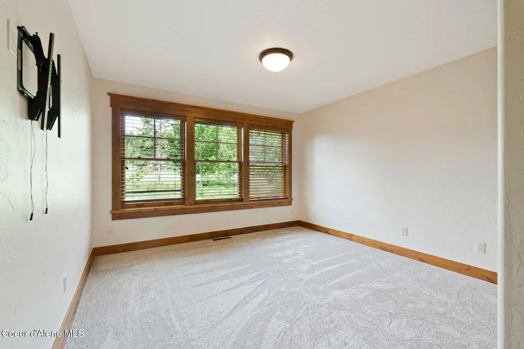 409 N Idaho Club Drive Sandpoint ID 83864