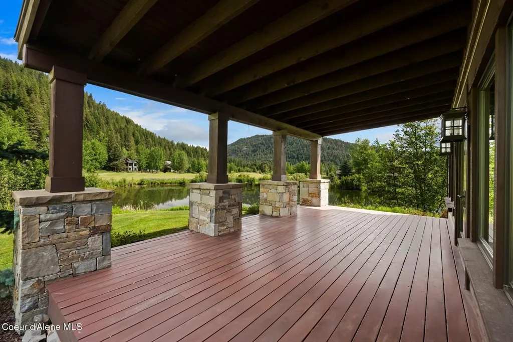 409 N Idaho Club Drive Sandpoint ID 83864