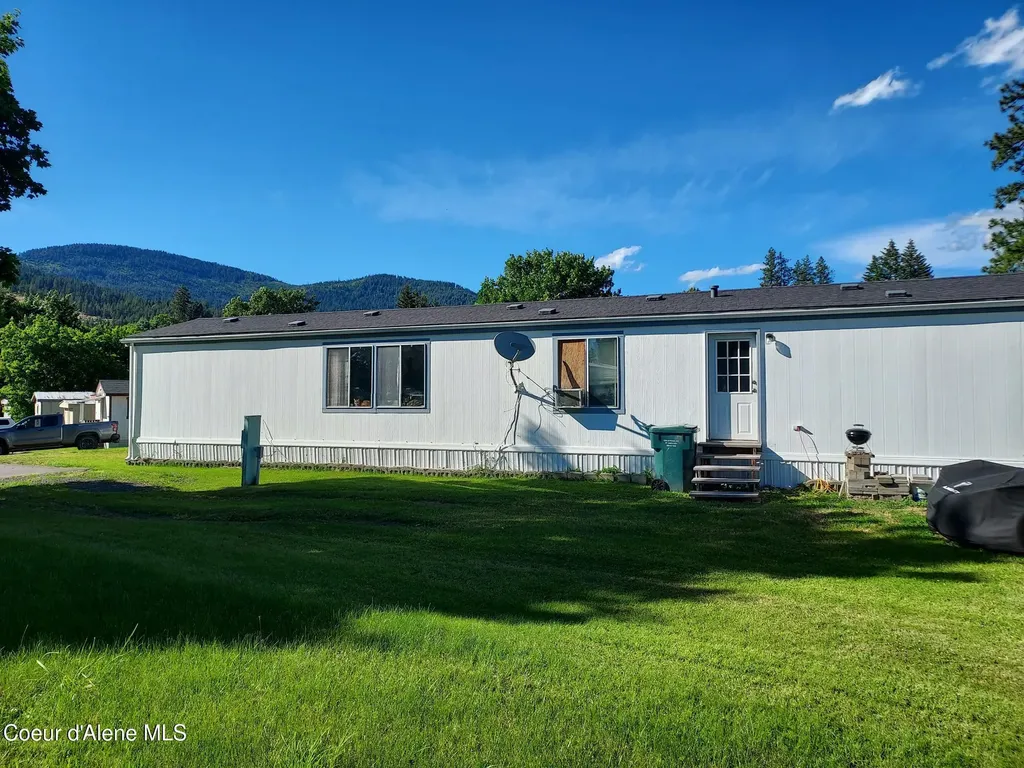 8270 W Meadow Brook Circle Rathdrum ID 83858