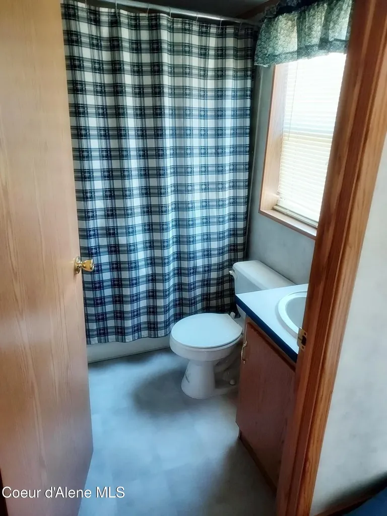 8270 W Meadow Brook Circle Rathdrum ID 83858