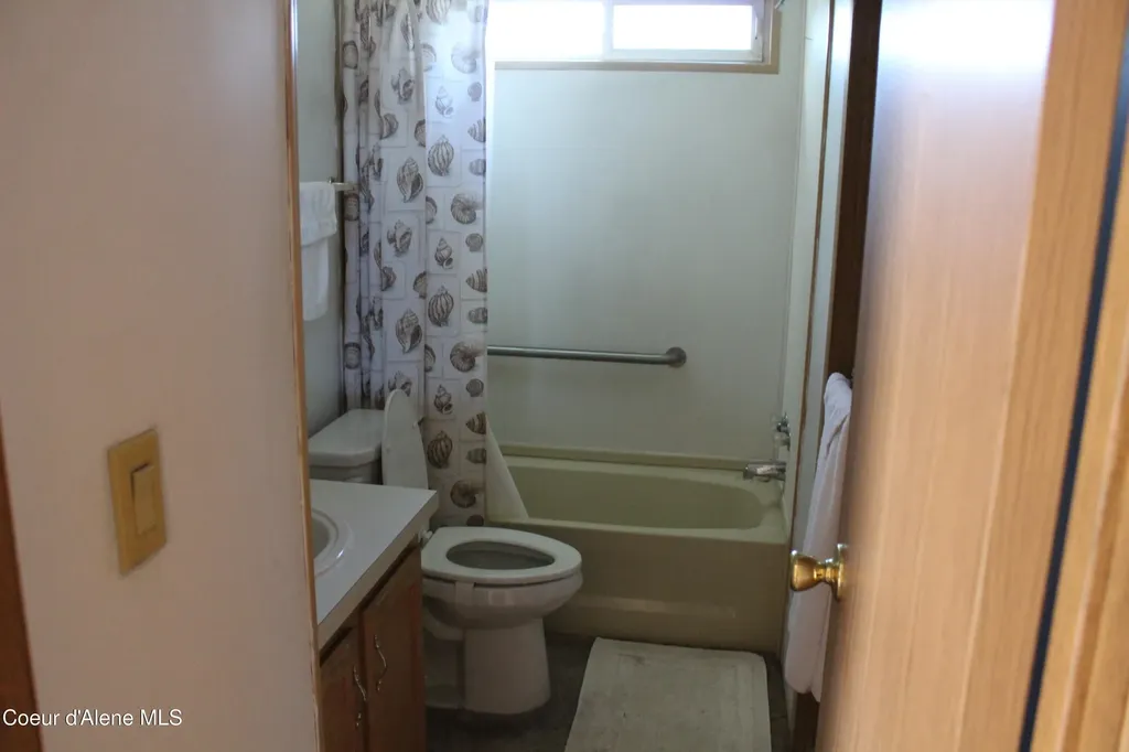 166 Garden Way St. Maries ID 83861