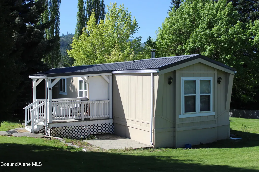 166 Garden Way St. Maries ID 83861