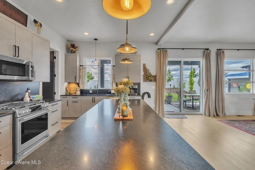 12928 N Krauss Circle Rathdrum ID 83858